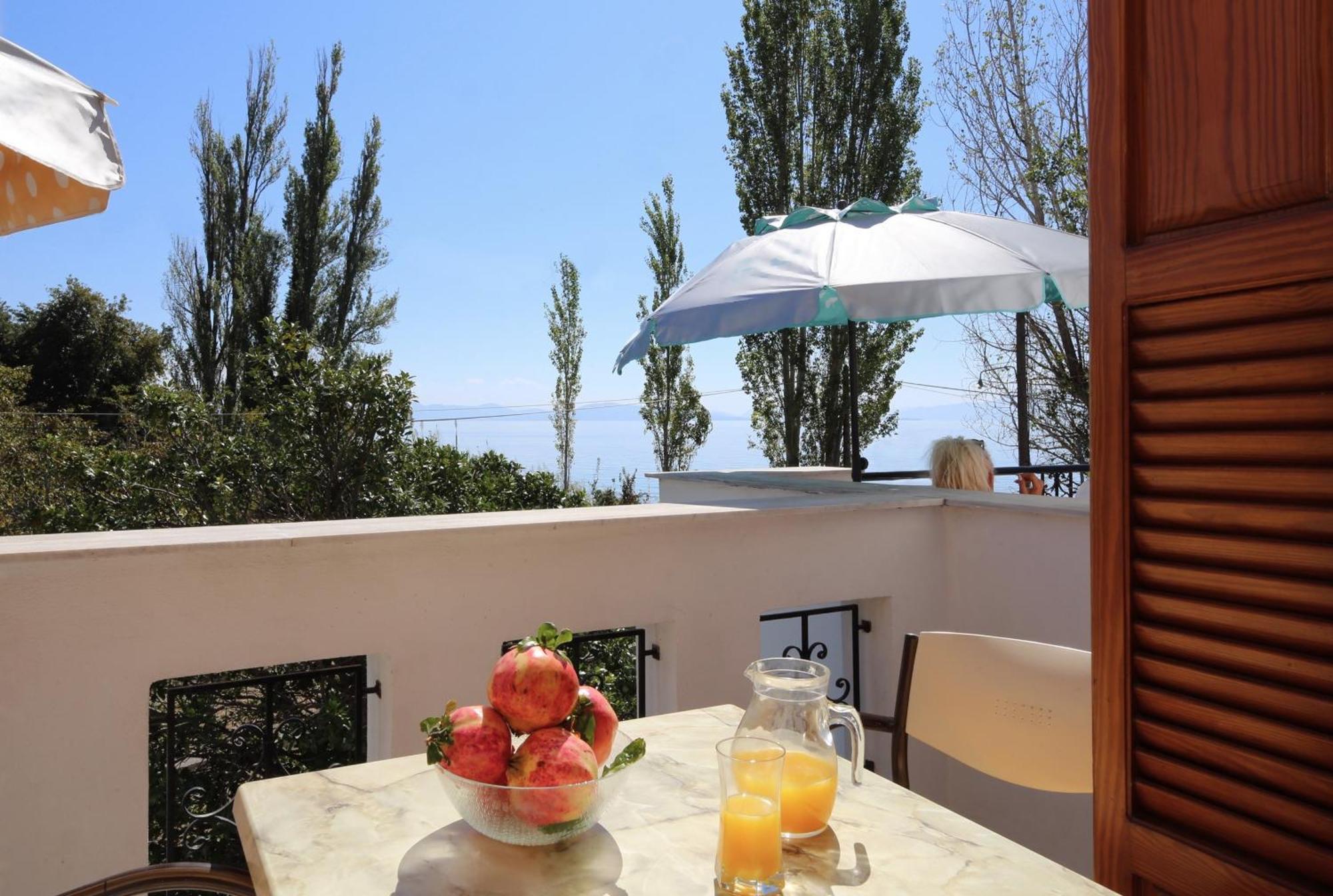 Okeanis Apartments Кала-Нера Екстер'єр фото