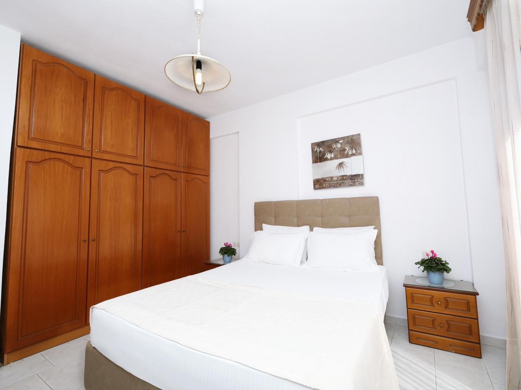 Okeanis Apartments Кала-Нера Екстер'єр фото