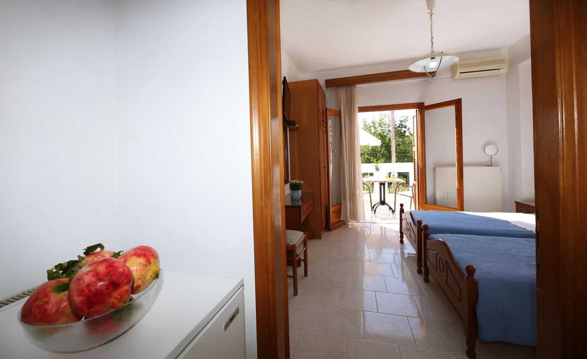 Okeanis Apartments Кала-Нера Екстер'єр фото